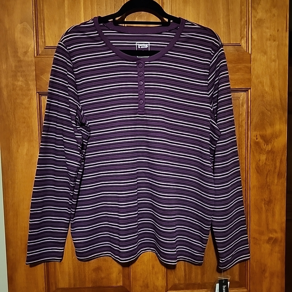 hasting & smith 1/3 button long sleeve tagless top size large - NWT